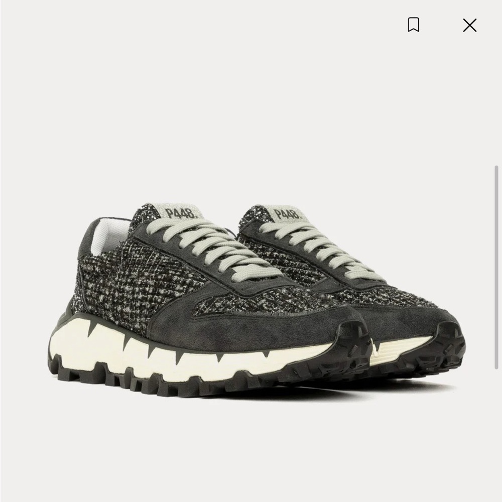 P448 Low top sneakers